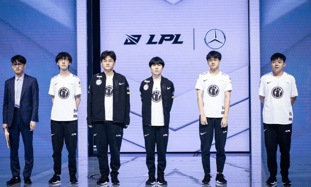 媒体上发布 媒体上发布